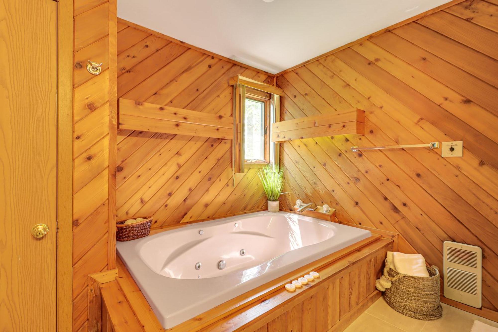 Lake Harmony Townhome Walk To Restaurants! Extérieur photo