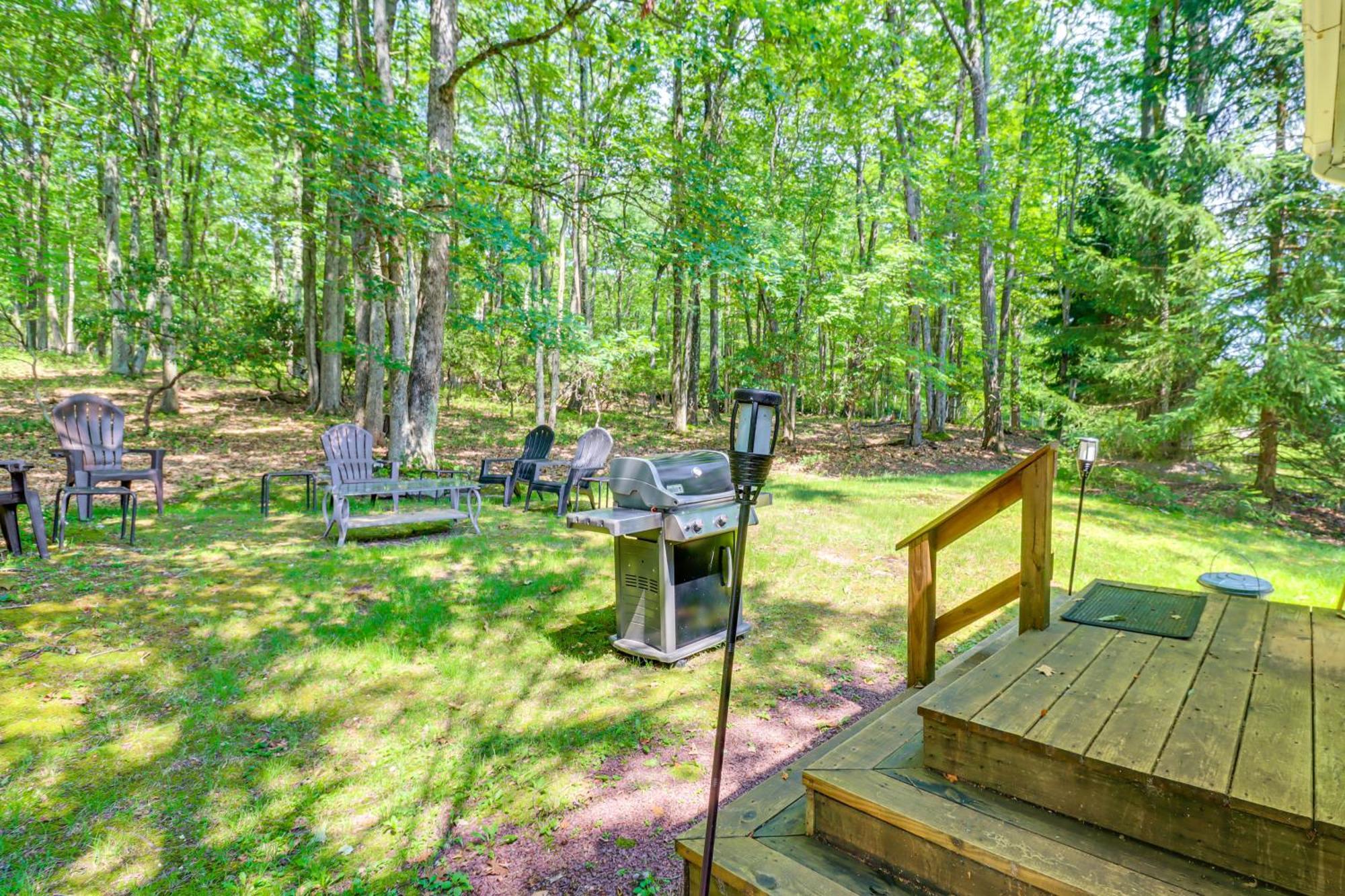 Lake Harmony Townhome Walk To Restaurants! Extérieur photo